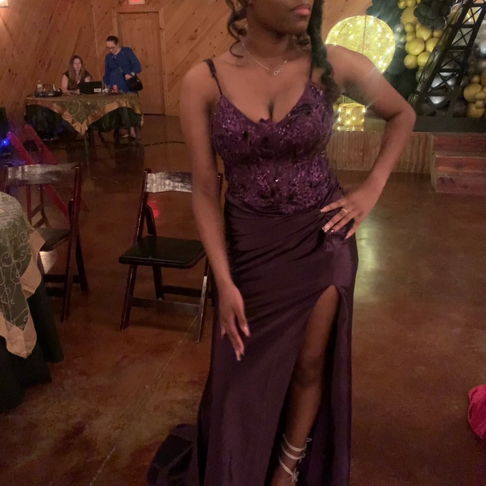 Elegant Purple Evening Gown